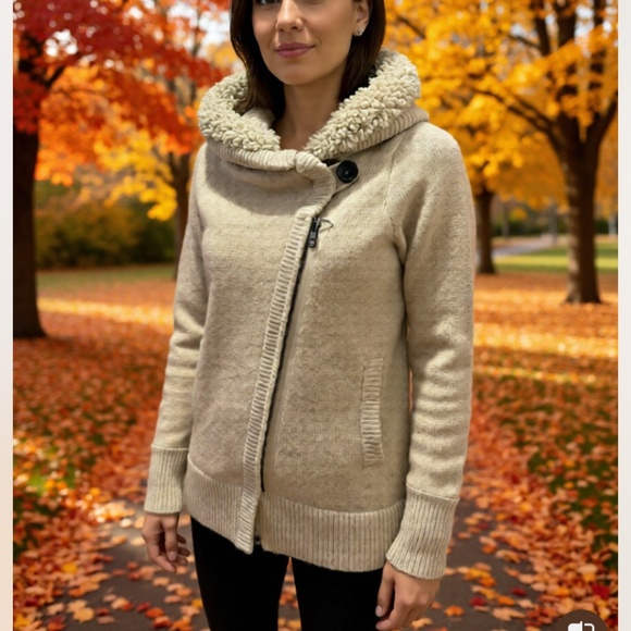 ✨ Gap Lambswool Asymmetrical Zip Cardigan - Cozy Sherpa Collar - XS - Picture 1 of 16